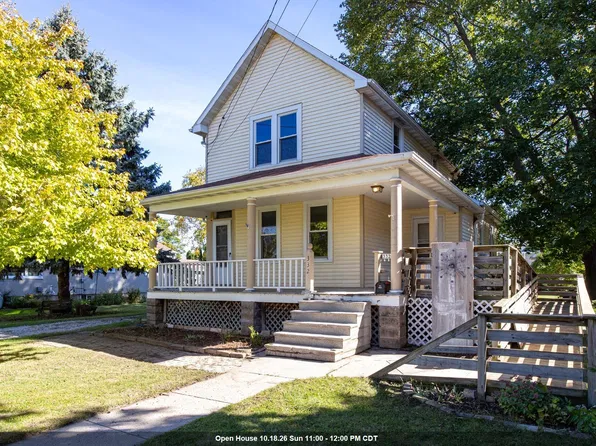 332 Rosalia St, Oshkosh, WI 54901