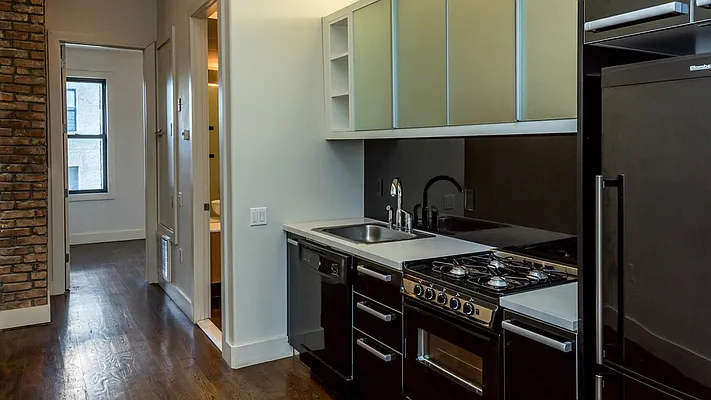 Rented by Nooklyn NYC LLC | media 2