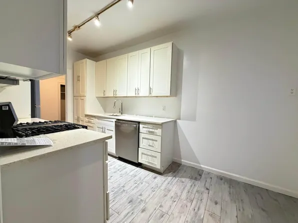 1809 Albemarle Road image 3 of 10