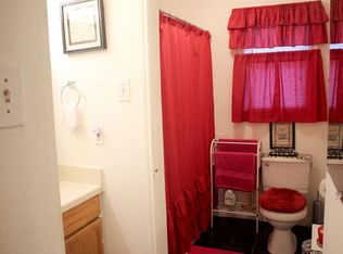3810 Broyles St, Houston, TX 77026