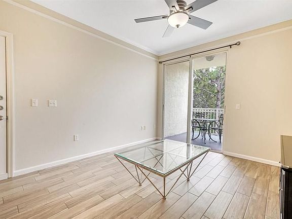 5th image of 2310 Myrtlewood Cir E