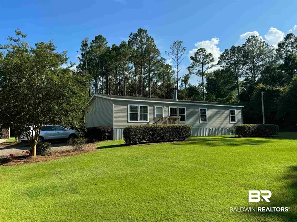 27760 Northcutt Ln, Robertsdale, AL 36567