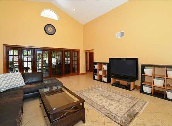 Home For Sale In Boca Rio