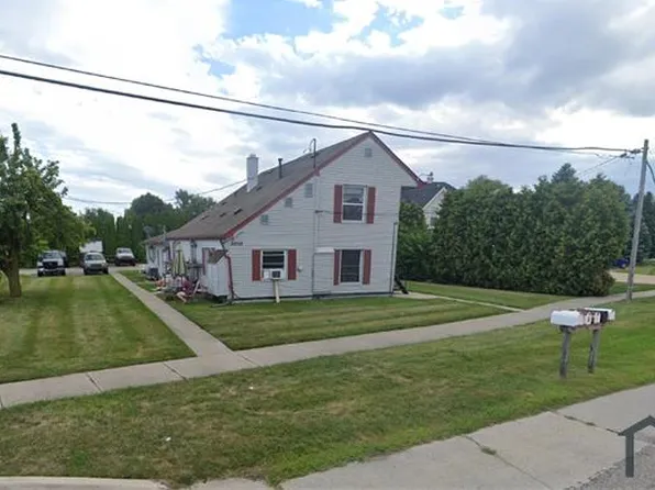 30000 S River Rd APT 2, Harrison Township, MI 48045