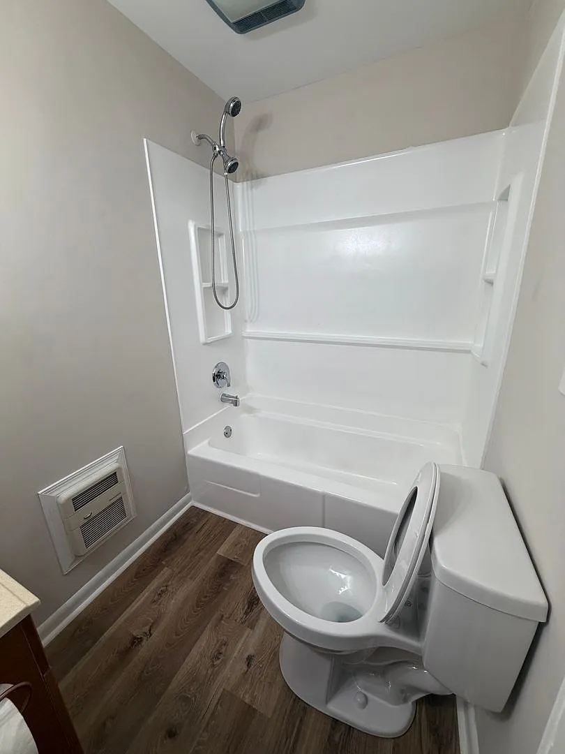 Single Family Home Available in Red Lion — Photo 4