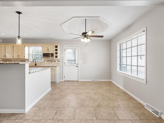 5th image of 6525 Pflumm Rd