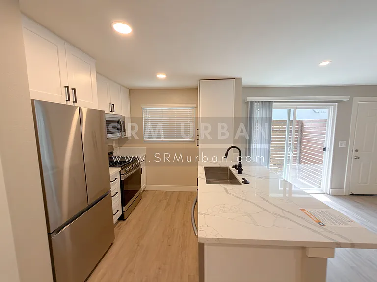 4045 Cherokee Ave #4 — Photo 5
