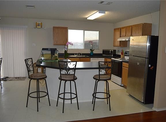 3rd image of 6325 Apalachee Trl