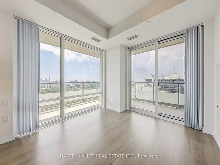 25 Holly St #2309 — Photo 5