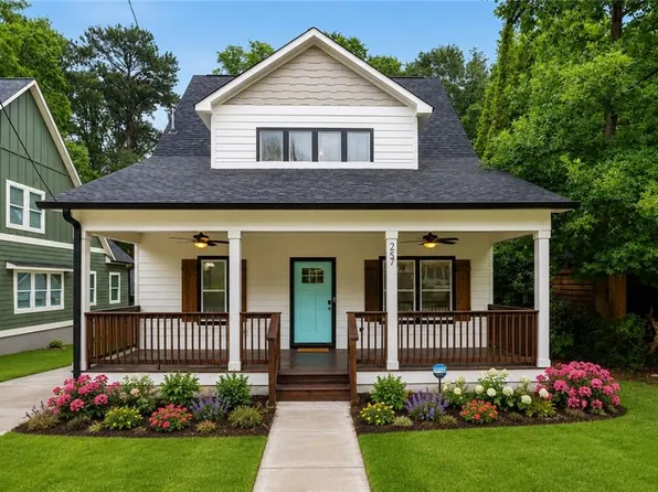 257 Birch St, Hapeville, GA 30354