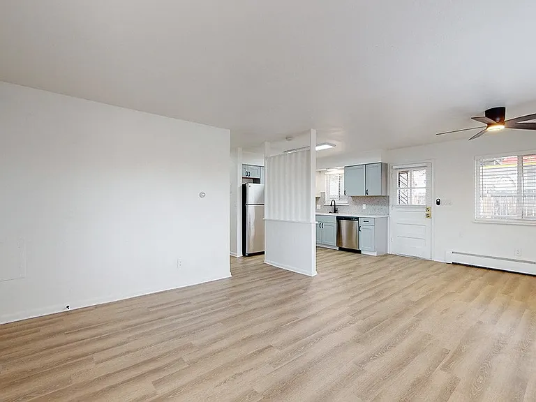 Aspen Terrace Apartments — Photo 5