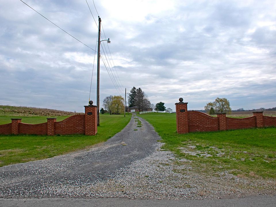 8058 Maplehurst Ave SE, East Sparta, OH 44626 Zillow