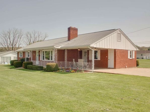 402 Lee Ave