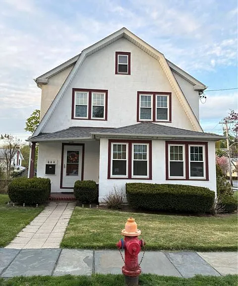 87 Colgate Ave — Photo 1