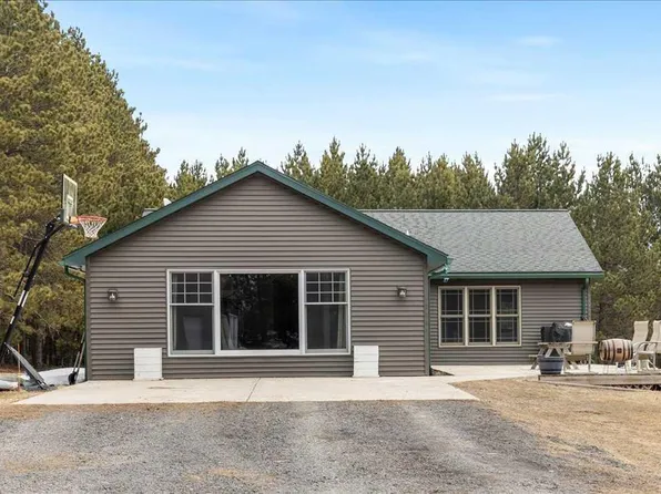 6864 Willow Rd, Virginia, MN 55792