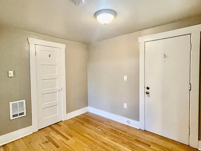 901 N M St #3 — Photo 7