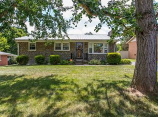 124 Tahoma Dr, Paris, KY 40361