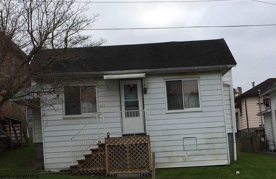 1st image of 111 Highland Ave