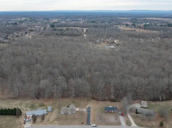 113 Old Huntsville Rd, Fayetteville, TN 37334