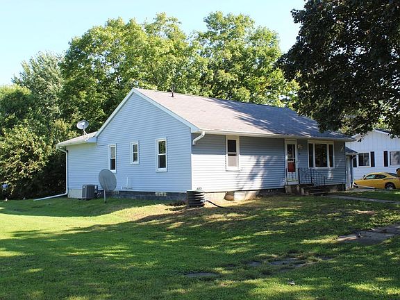 2nd image of 308 9th St