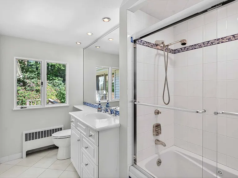 30 Fairbanks Rd — Photo 21