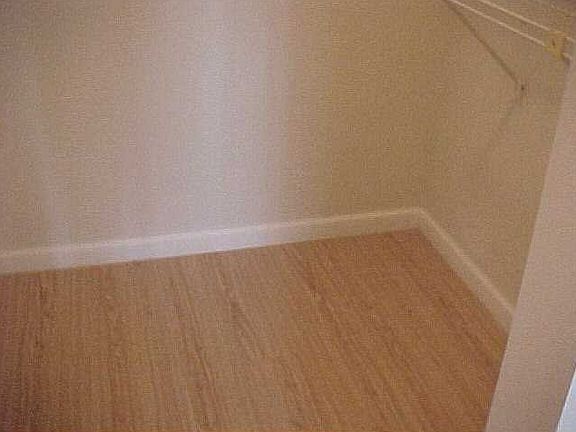 5th image of 1000 Saint Charles Pl APT 316