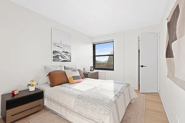 Rented by Corcoran | media 6