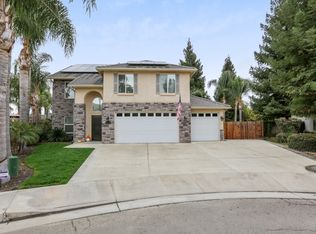 2212 S Conyer Ct, Visalia, CA