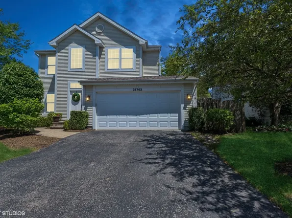 31743 N Borre Dr, Lakemoor, IL 60051