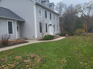 8985 County Rd, Clarence Center, NY 14032