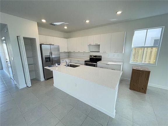 5th image of 2364 NW 131st St #2364