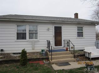 400 W Catherine St, Spring Bay, IL 61611