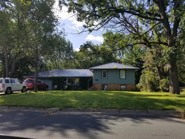 1054 64th Ave NE, Fridley, MN 55432