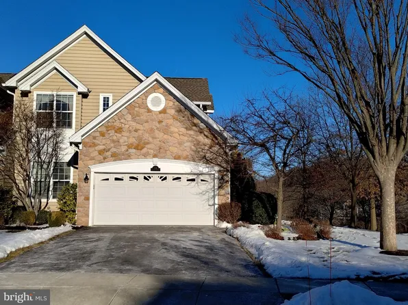 124 Sagewood Dr, Malvern, PA 19355