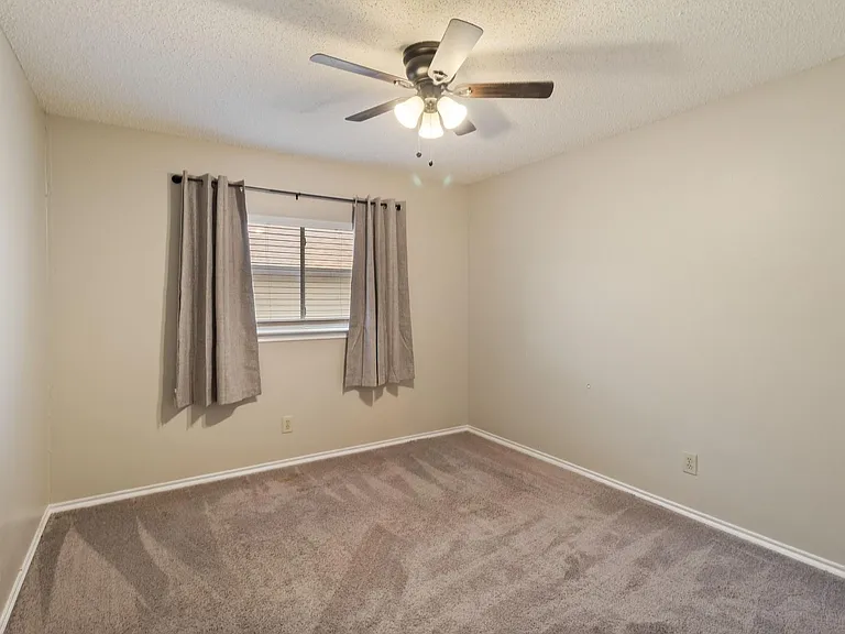 12158 Stoney Smt — Photo 18