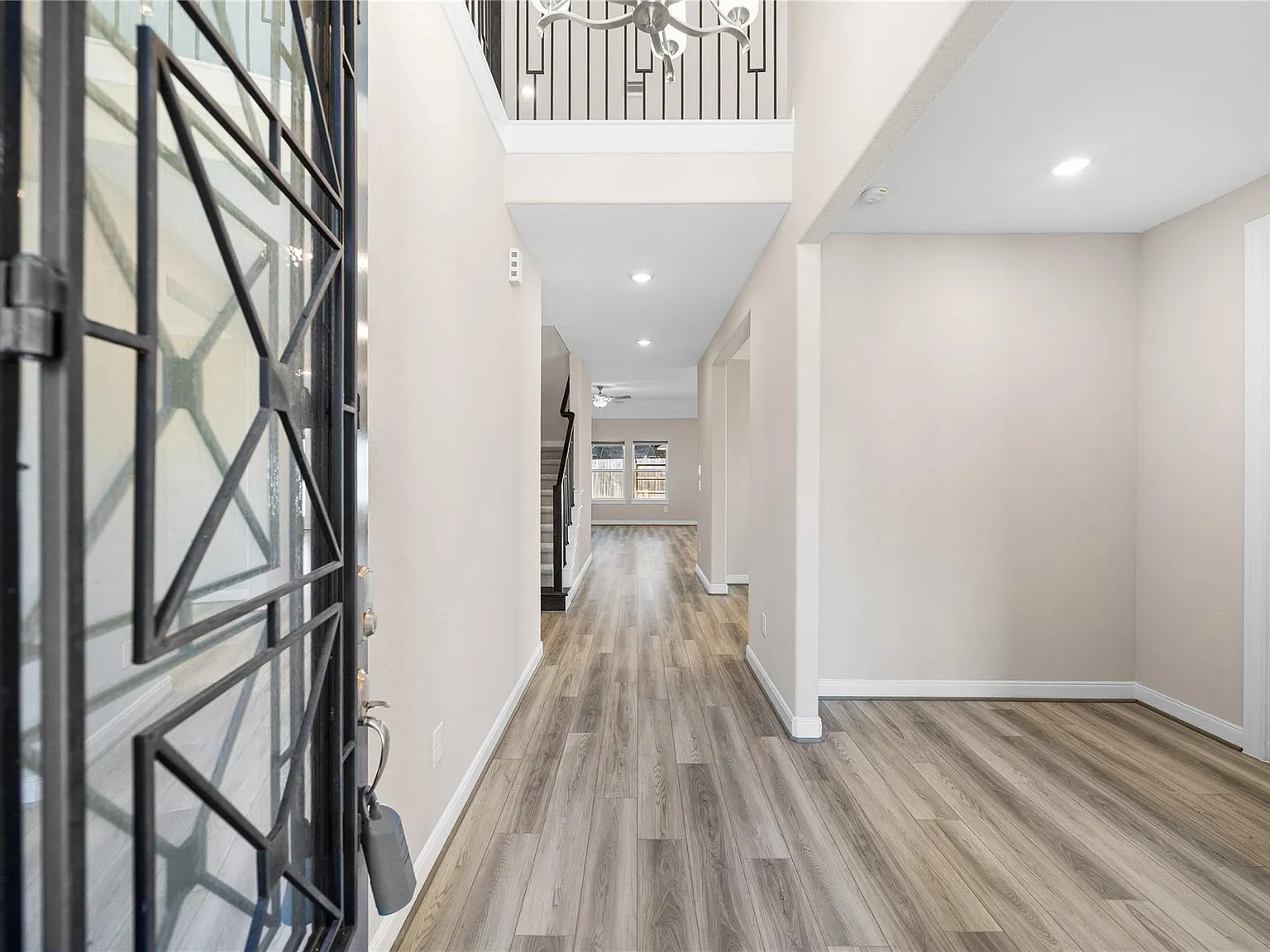 4 bed, 3.5 bath, 3020 sqft, $3,150 — Photo 3
