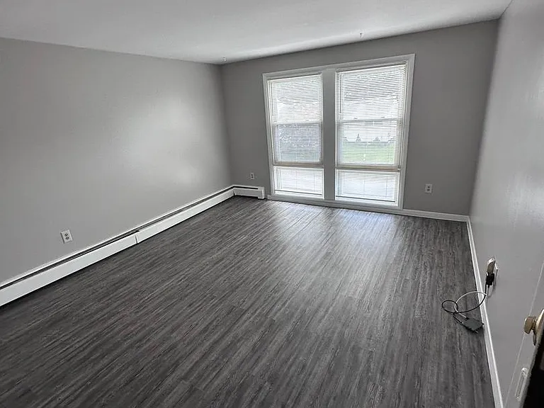 358-362 North Edwards Ave. Gh-Ob1 #2 , Llc — Photo 5