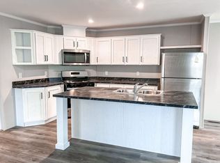 440 Westwood, Amherst, OH 44001