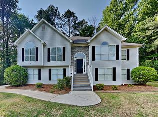 121 Anita Dr, Powder Springs, GA 30127