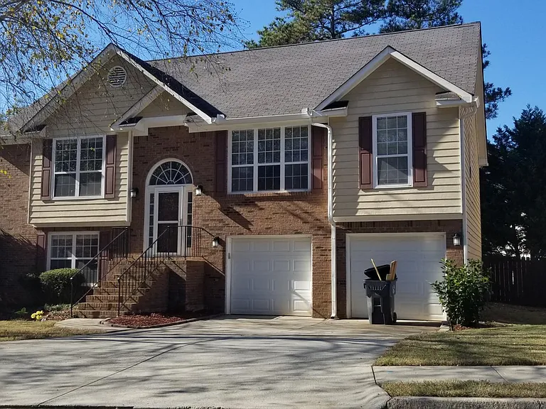 Stoneoak Cir — Photo 14
