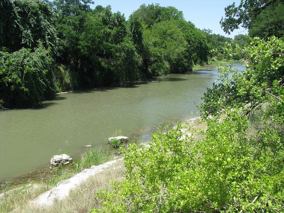 1st image of 1708 County Road 3150