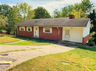 1512 Autumn Rd, Charleston, WV 25314