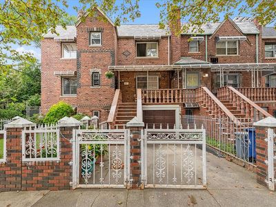 27 E 56th St, Brooklyn, NY, 11203