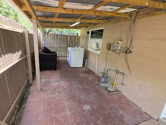 4th image of 7523 Brockbank Dr #B1