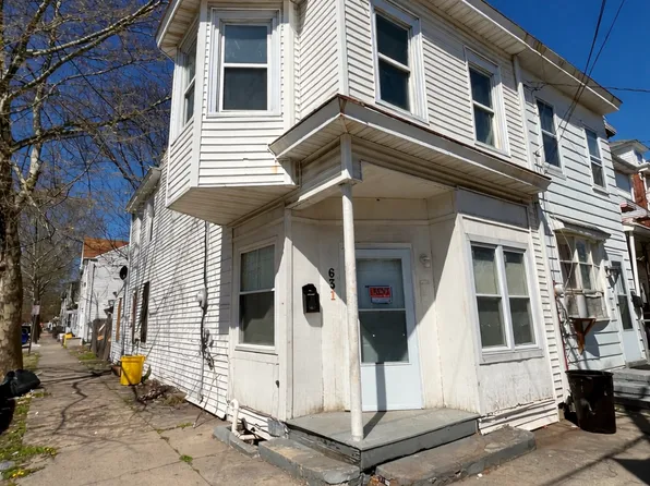 631 Division St, Trenton, NJ 08611