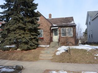 725 Simon Ave, Saint Paul, MN 55117