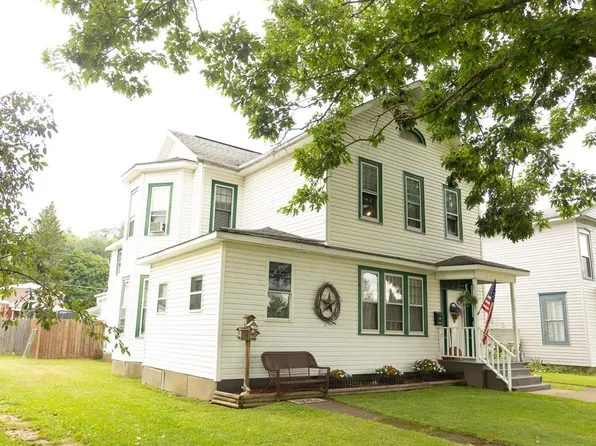 112 W Spruce St, Titusville, PA 16354