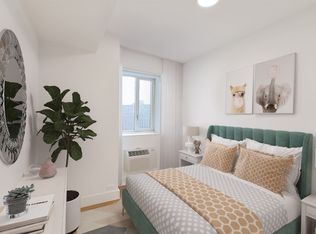 2 Peter Cooper Rd APT 4A, New York, NY 10010