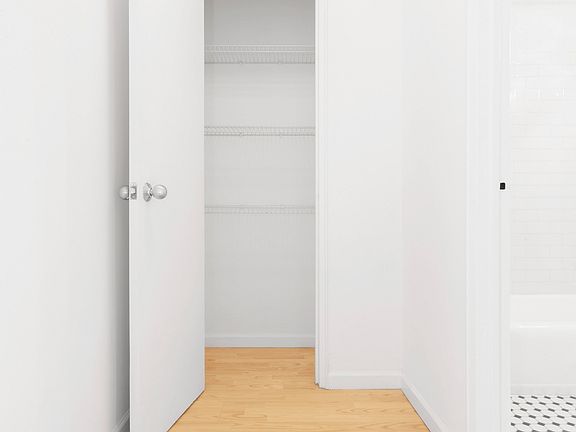 4th image of 2186 5th Ave APT 5J