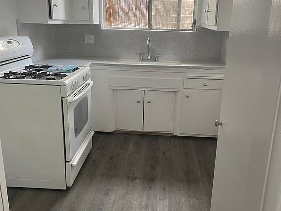 4th image of 1046 N Ogden Dr APT 8